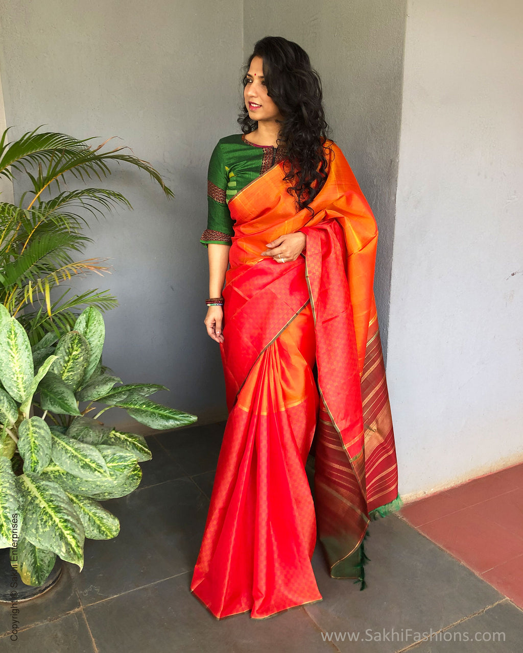 Designer Sarees & Accessories directly from the artisans!
