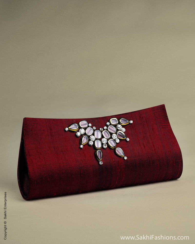 AC-0013 Silk Clutch Maroon