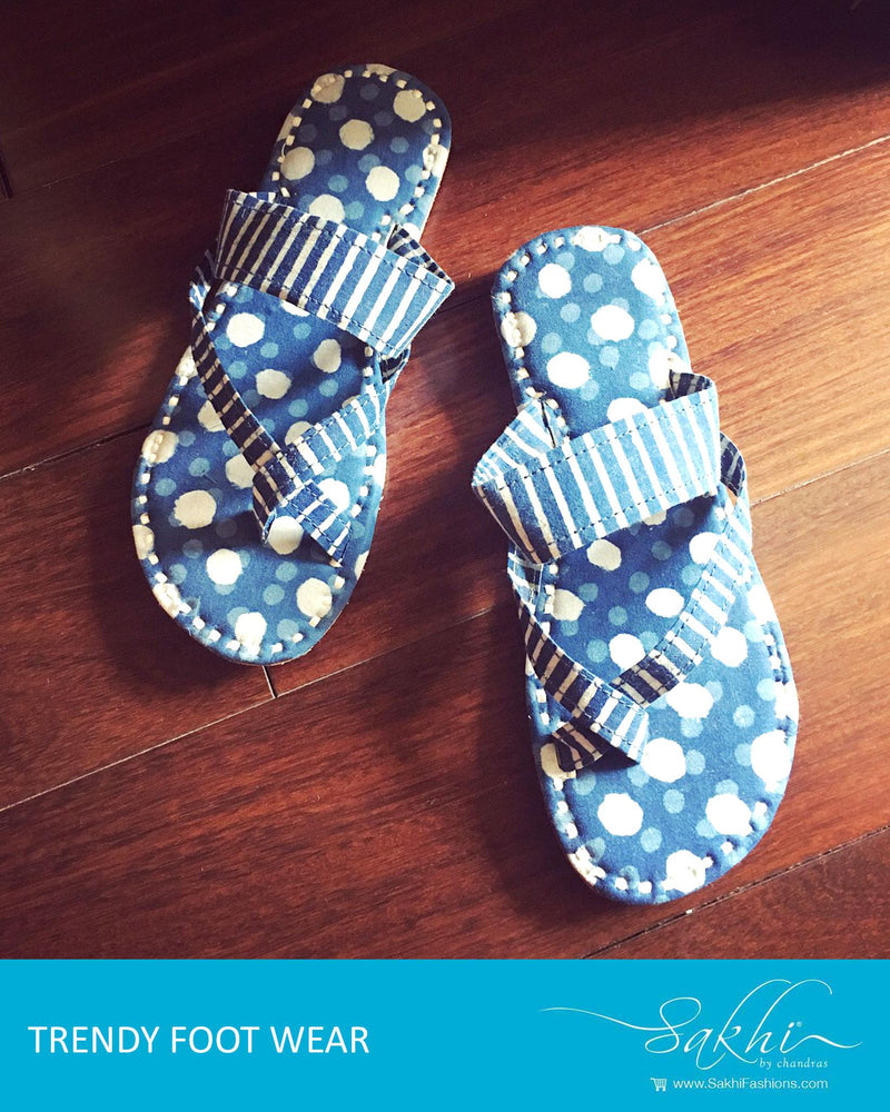 AFDQ-4173 - Blue & Cream Chappal