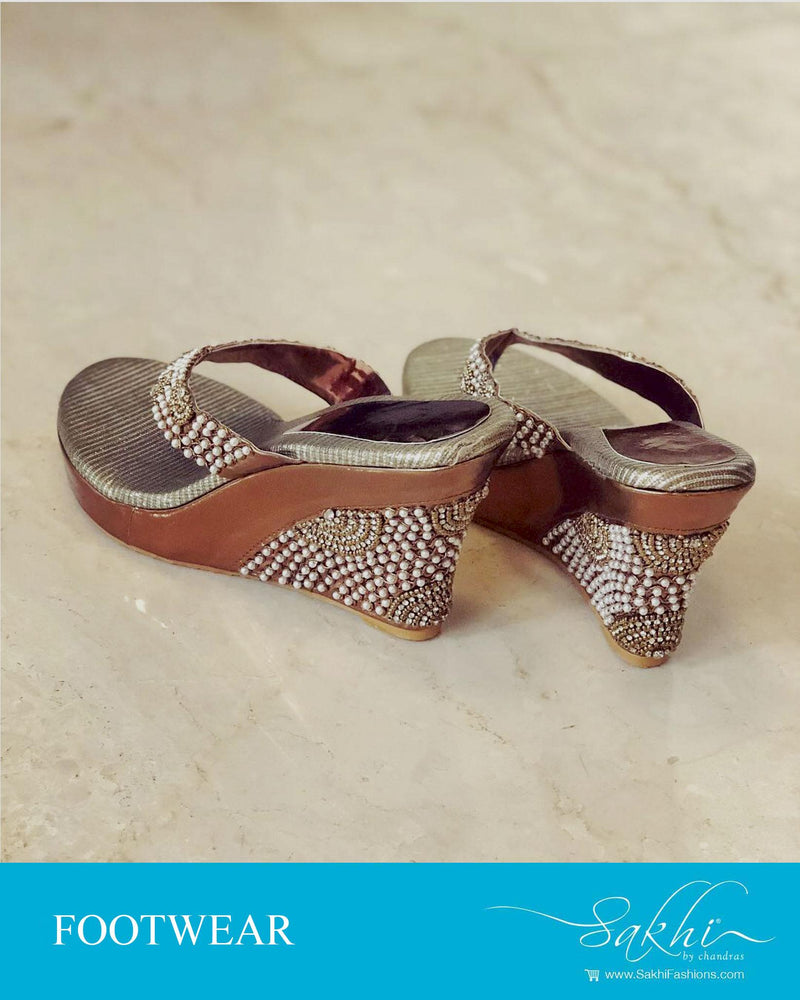 AFDR-22626 - Beige &  Foot Wear