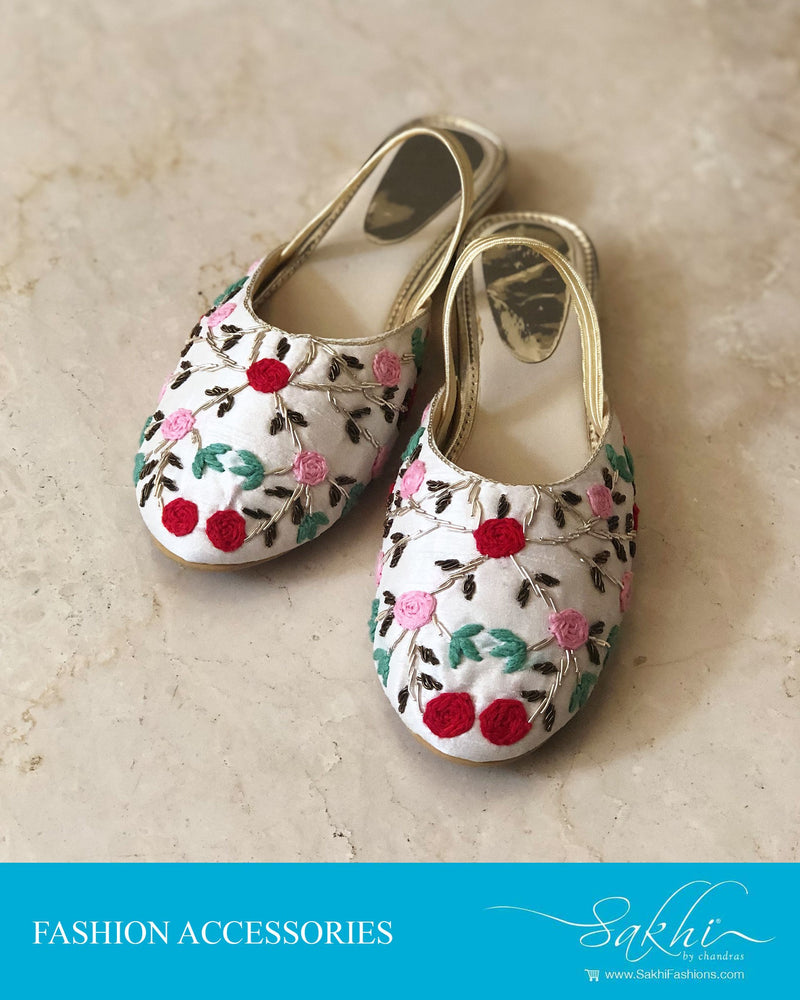 AFDS-16960 - White & Gold Foot Wear