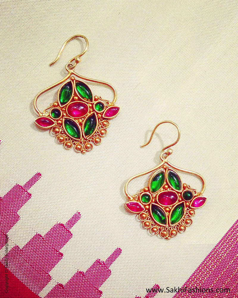 AG-0018 Dangler earring