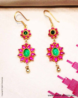 AG-0022 Red n Green Dangler