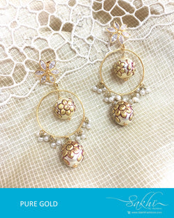 AGDQ-7522 - Gold & White Pure Gold Earrings