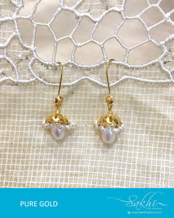 AGDQ-7592 - Gold & White Pure Gold Earrings