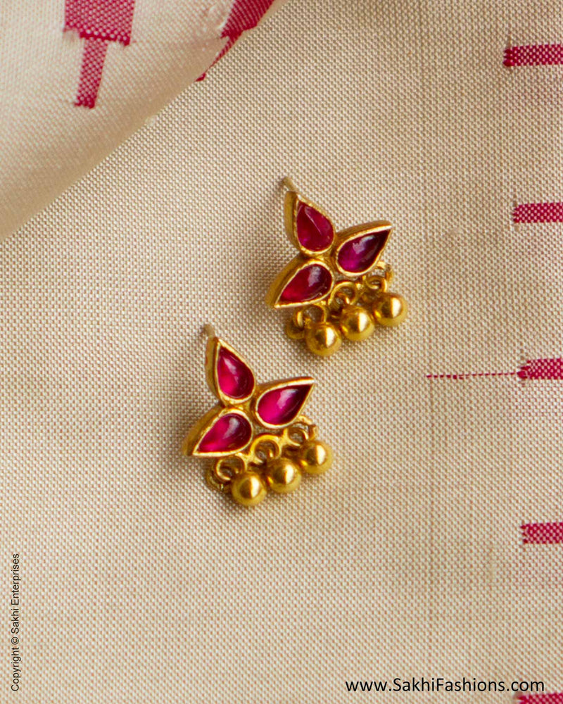 AGN-26659 Ruby Red & Gold Silver Floral Stud Earring