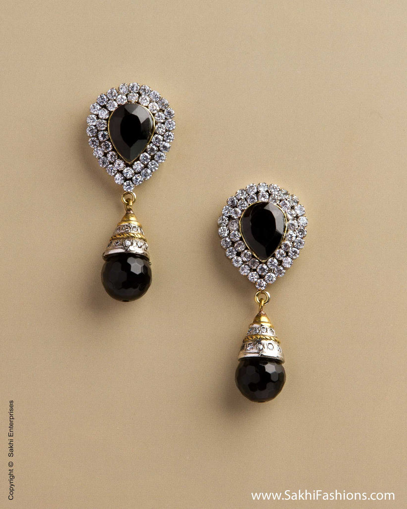 AJ-0025 Black n Diamante Stud