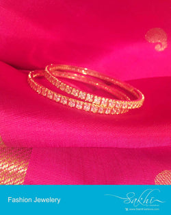 AJDP-0034 - Gold  Mix Metal Bangle