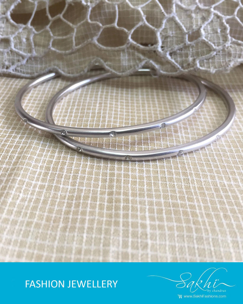 AJDR-3440 - Silver  Mix Metal Bangle