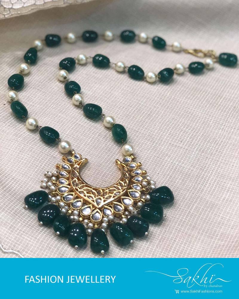 AJDR-3760 - Cream & Green Mix Metal Mala