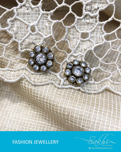 AJDR-3836 - White & Silver Mix Metal Earrings
