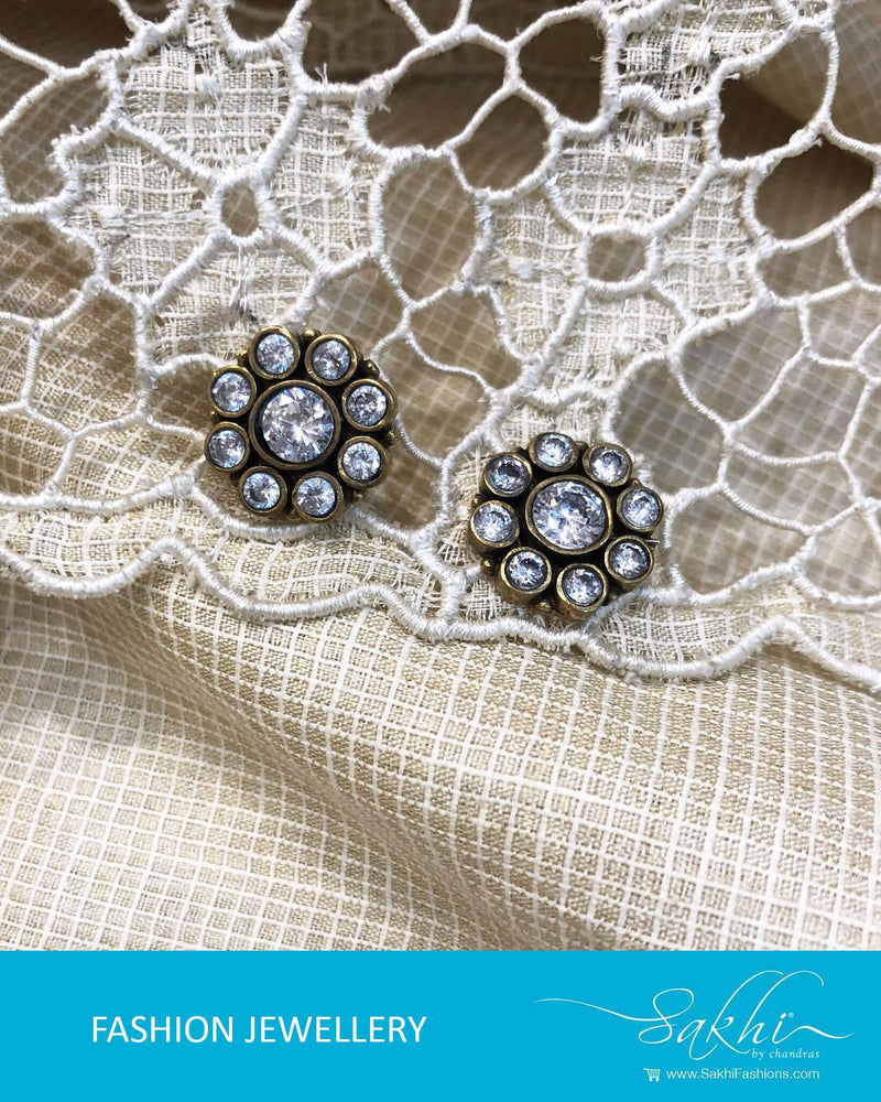 AJDR-3836 - White & Silver Mix Metal Earrings