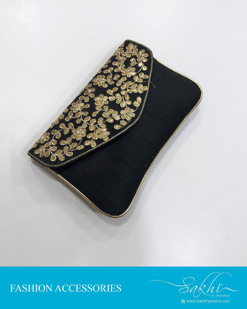 APDR-4483 Black Gota Clutch