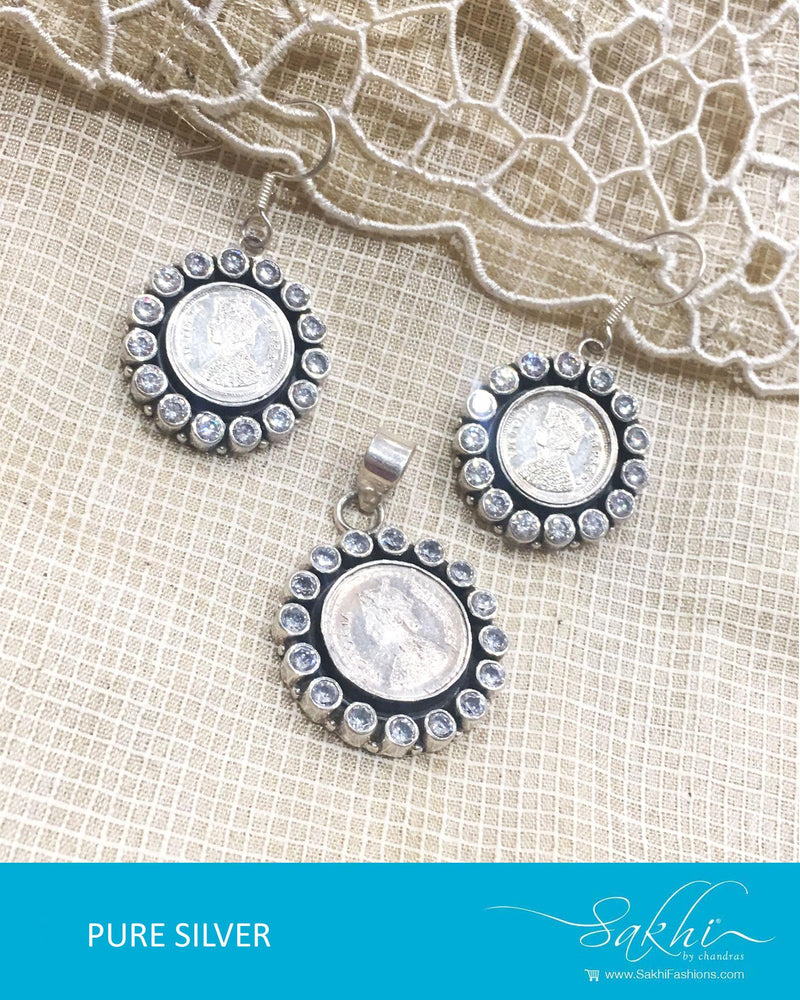 ASDQ-0020 - White & Antique Pure Silver Earrings