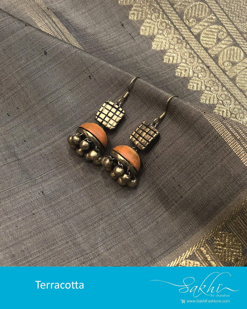 AT-R6606 - Gold & Orange Terracota Earring