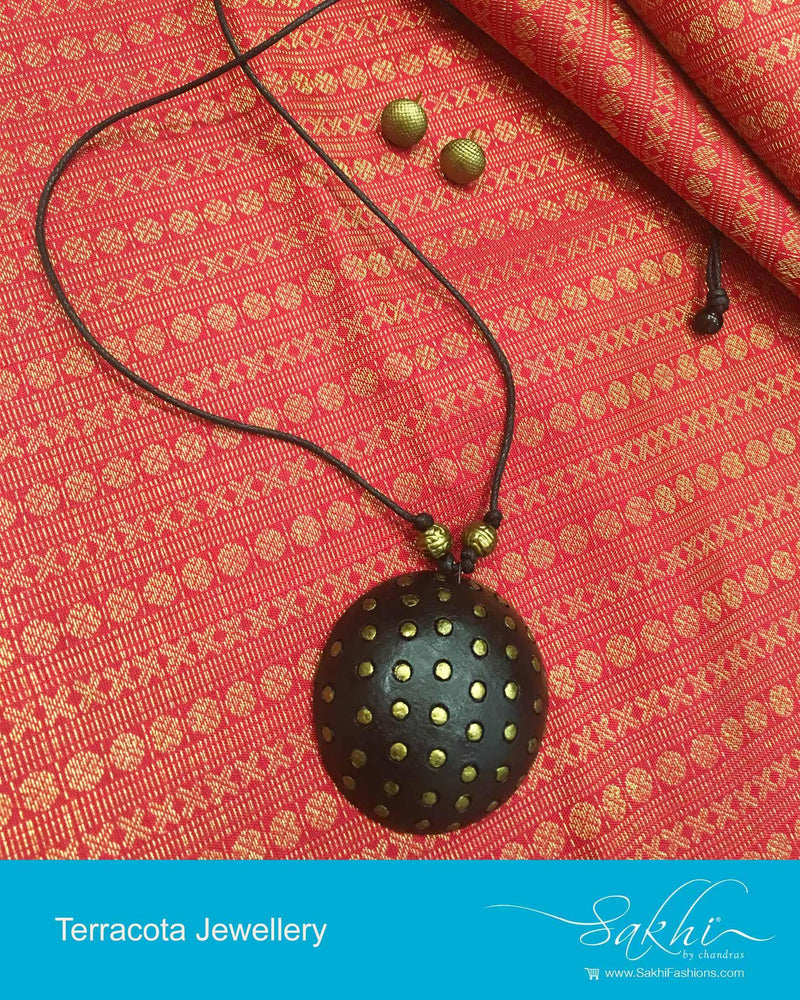 ATDP-16106 - Gold & Black Pendant Set