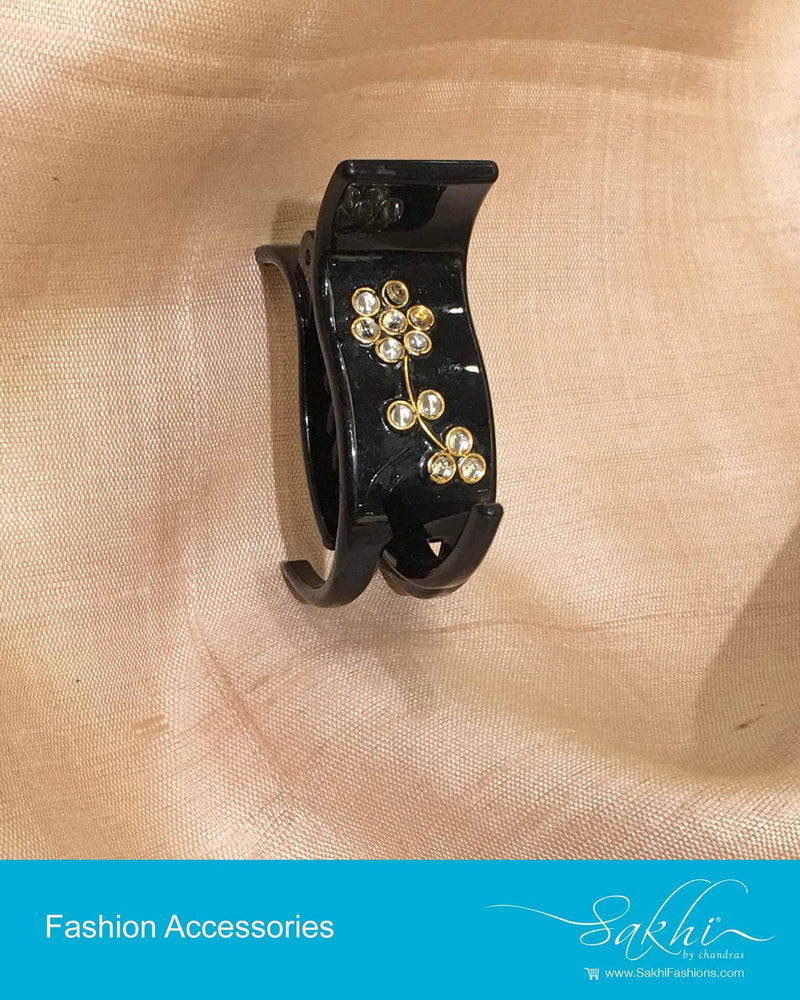 AXDP-0038 - Black & White Hairclip