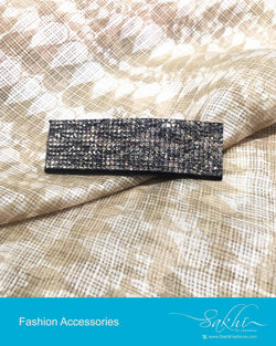 AXDP-10368 - Black &  Hairclip