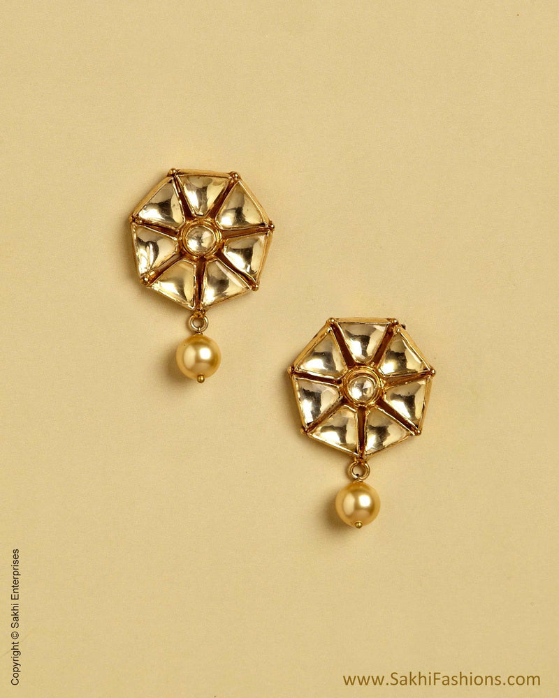 AXMSO-10815 - White & Pearl Silver with Gold Stud Earring