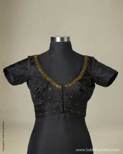 BL-0005 Black Kundan