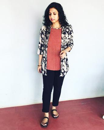 EE-R23557 - Black &  Pure Cotton Dress