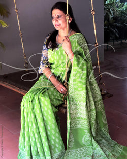 EE-R23706 - Green &  Pure Chanderi Saree
