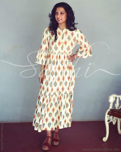 EE-R5954 - Cream & Multi Cotton Top
