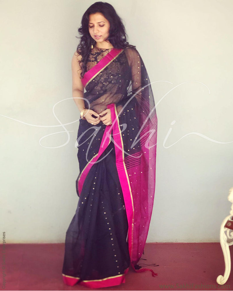 EE-R6637 - Black & Pink Matka Saree