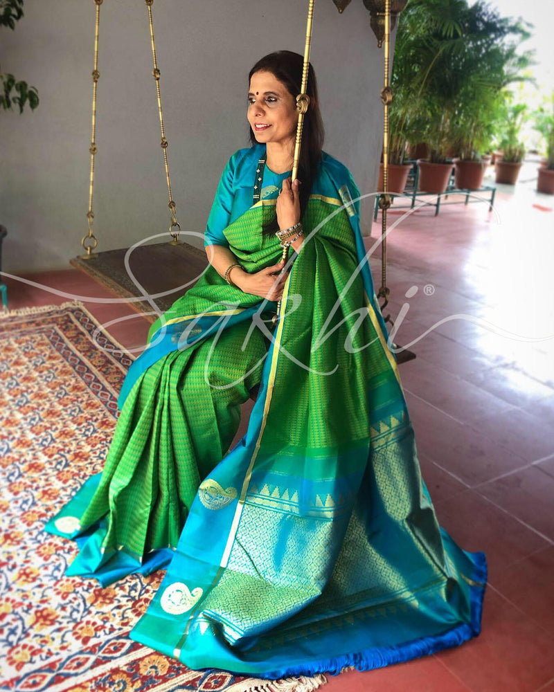 EE-S11981 - Green &  Pure Kanchi Silk Saree