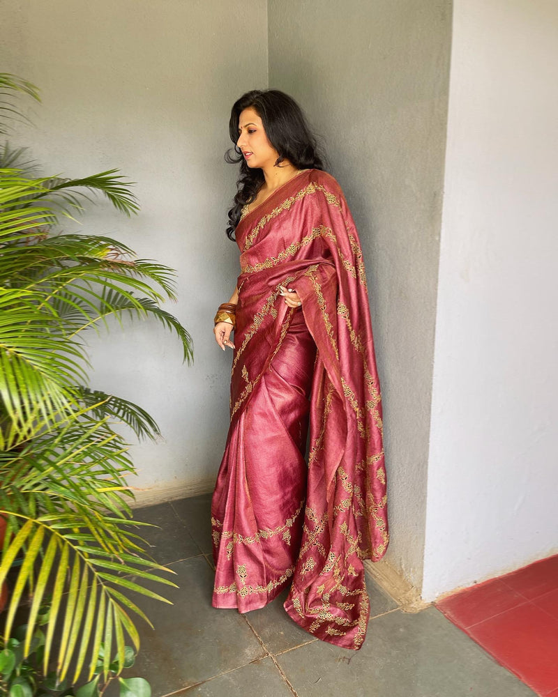 EE-V08319 Tussar CutWork Saree