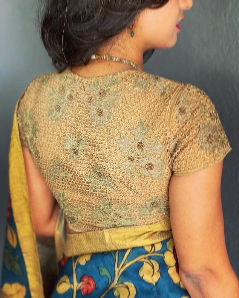 BL-S15217 Antique Gold Cutwork