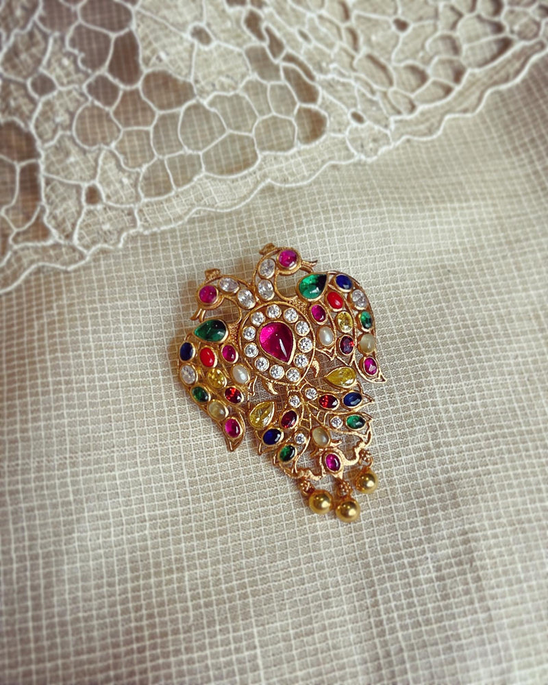 AS-V233163 Navrathan Pendant