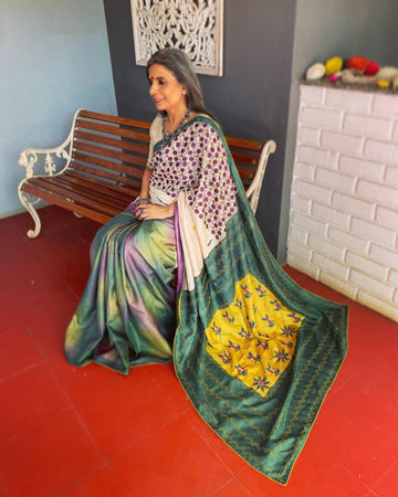 EE-V18689 Floral Tussar Saree