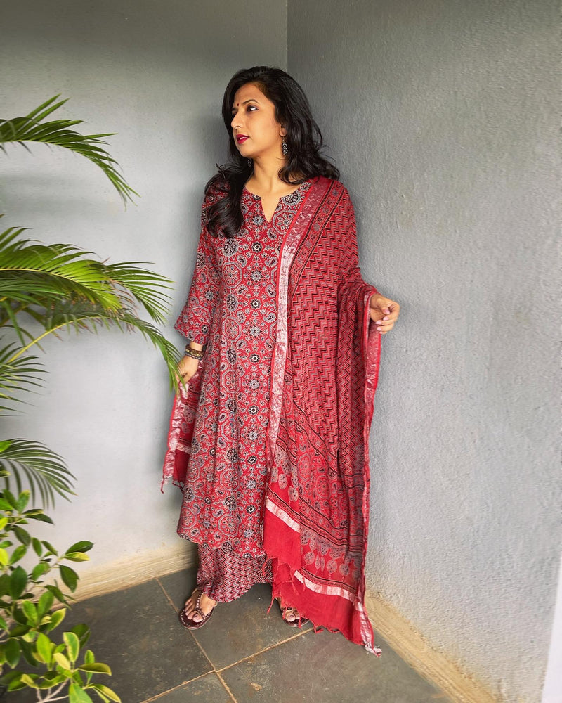 EE-V03253 Ajrak Red Salwar