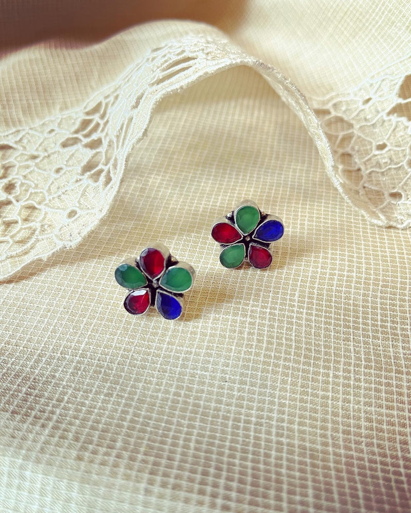 AJ-V10281 Flora stud earrings