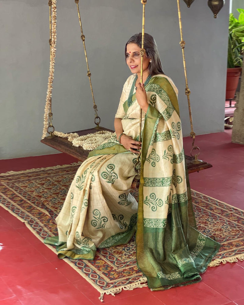 EE-V06692 Green Tussar Sari
