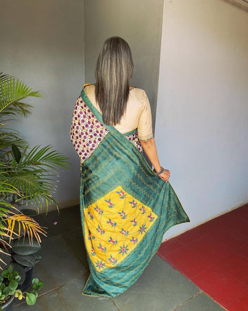 EE-V18689 Floral Tussar Saree