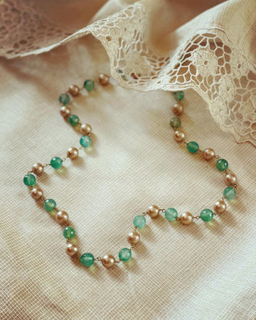 AJ-V08046 Green Gold Mala