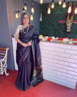 EE-V16571 Black Kanchi Sari