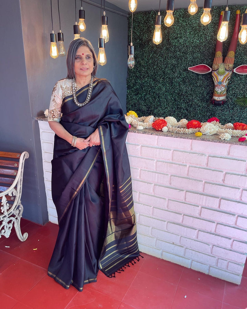 EE-V16571 Black Kanchi Sari