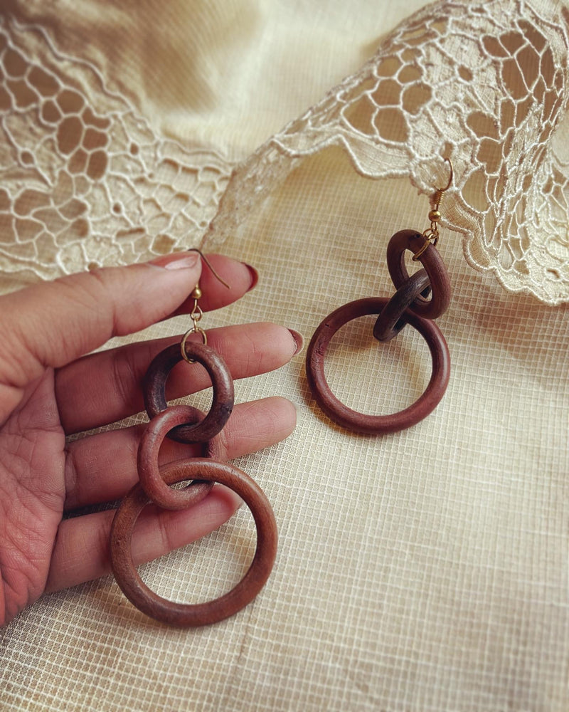 AJ-V08509 Wood Hoop Earring