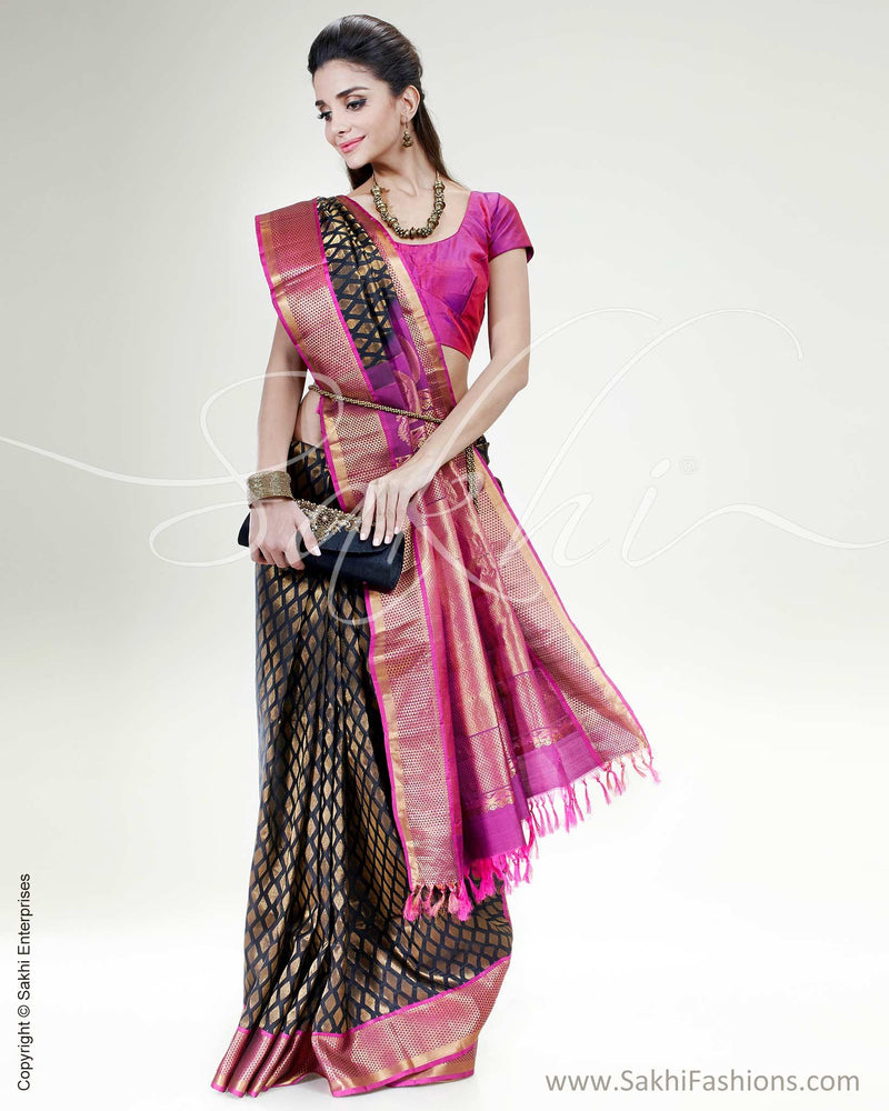 SR-0738 - Black & Pink Pure Gadwal Silk Saree